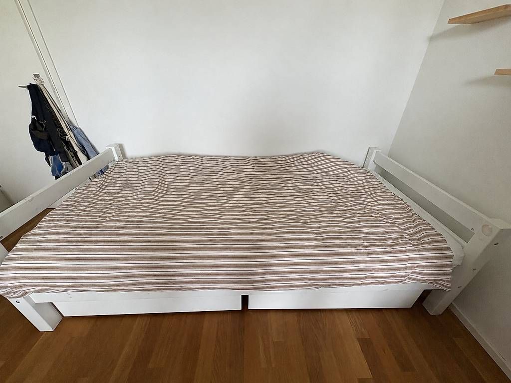 Letti: Kinder-/Jugendbett, Bico Starlet-Flex Lattenrost, 2 Schubl. – Usato da Adligenswil venduto da Johnsepia