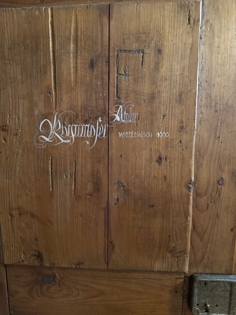 Schränke: Schrank 1780 – Gebraucht aus Walliswil b.Wangen von CharlotteGarde 3