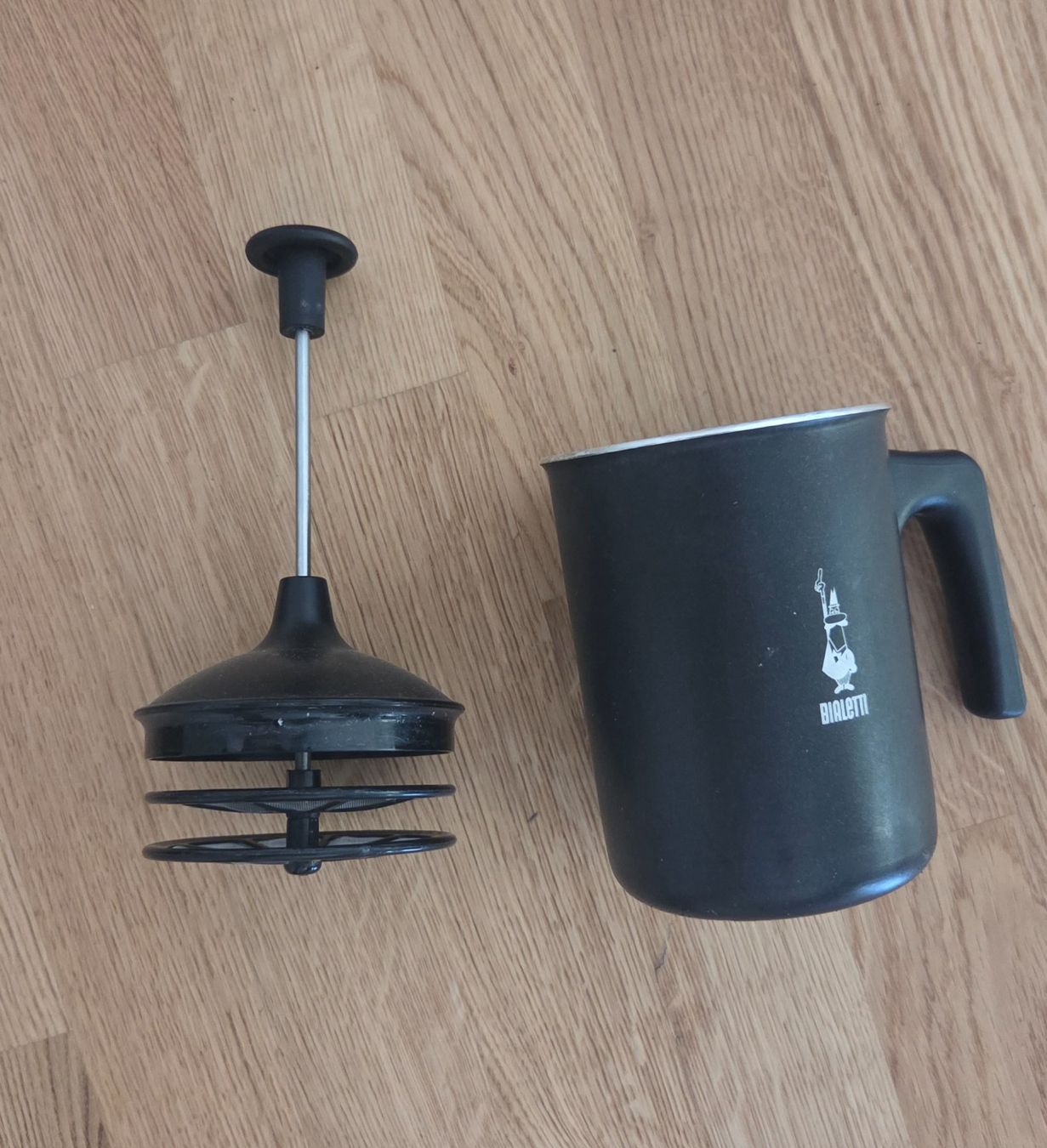 Bialetti Elettrodomestici da cucina: Bialetti Milchschäumer – Usato da Luzern venduto da Avicenna873 1
