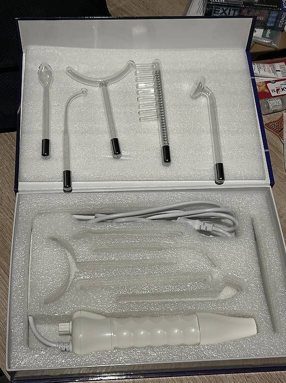 Dispositivi per massaggi: Portable High Frequency  – Usato da Magden venduto da Fraenzen92