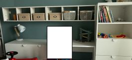 IKEA LASTARE Kinderzimmer: Regale + Schreibtisch + Stuhl