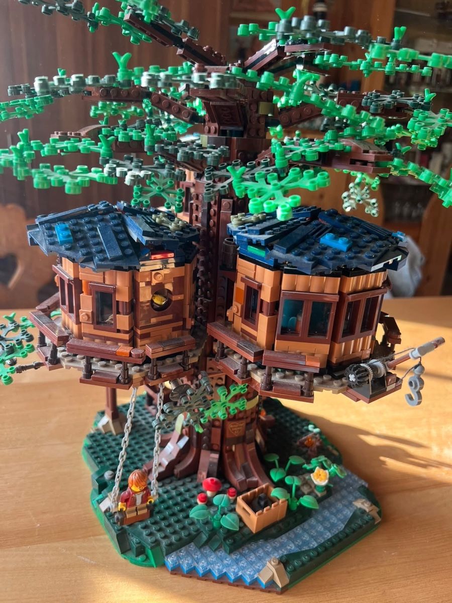 Lego Kit di costruzioni: Lego Ideas Baumhaus Set 21318 Modell – Usato da Wattwil venduto da Weinachtsmann 2