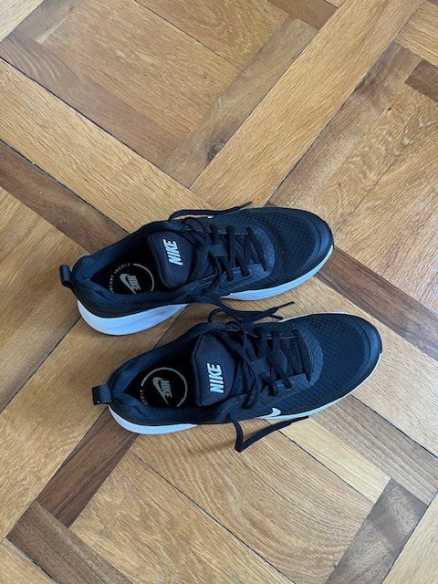 Nike Scarpe da uomo: Nike Turnschuhe, neu, Gr. 42 – Nuovo (secondo la descrizione) da Zürich venduto da Klawitter 2