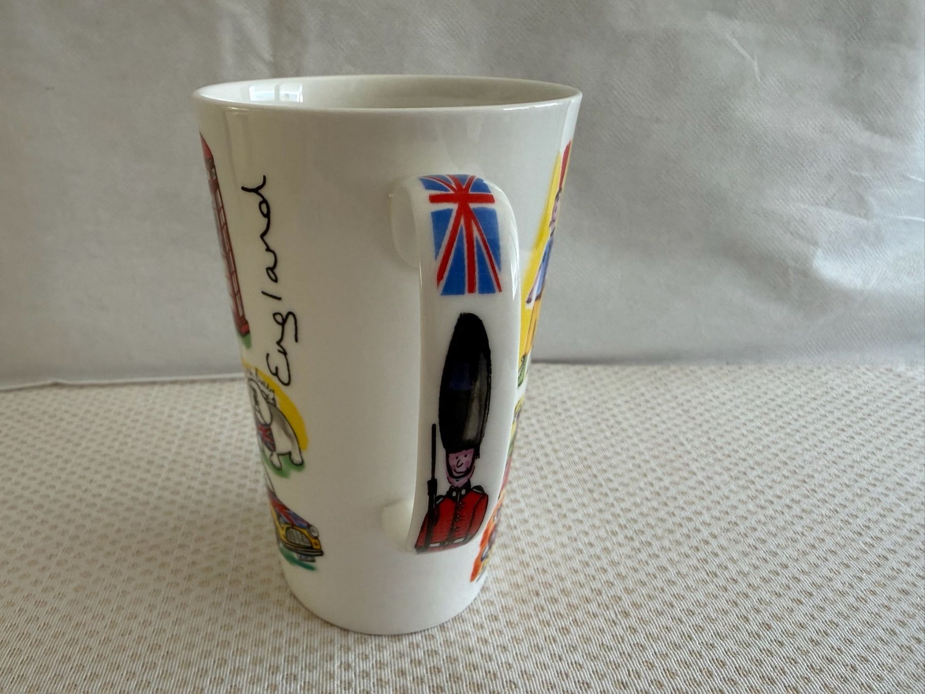 Tazze: James Sadler - Mug - tasse – Usato da Sion venduto da accroshoes 2