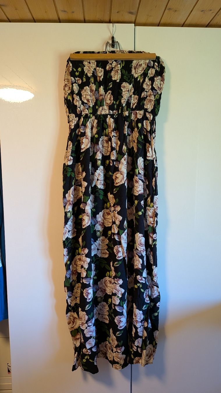 Vestiti: bandeau kleid gr. L – Usato da Entlebuch venduto da grenzganger