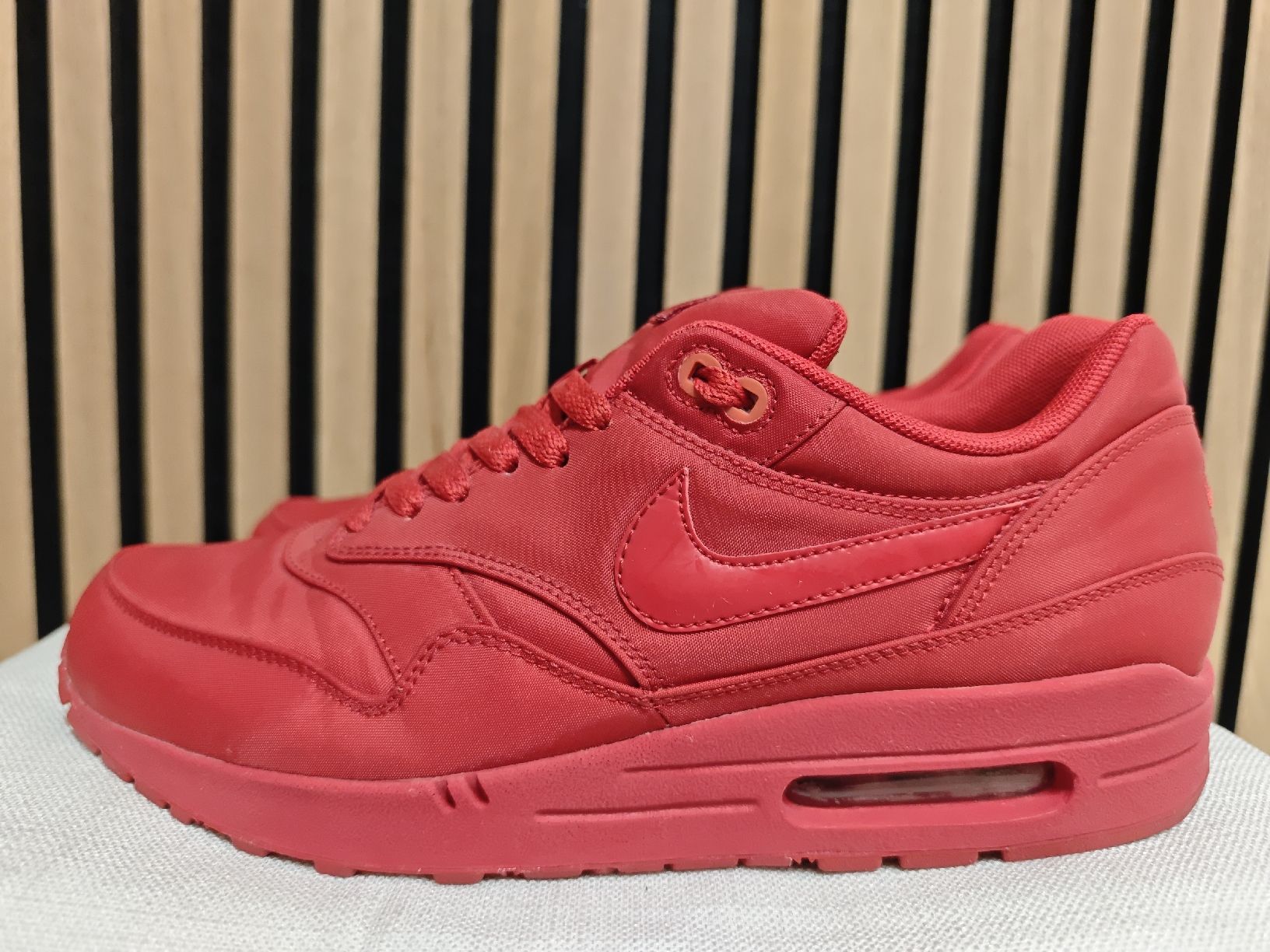 Nike Scarpe da uomo: Nike Air Max 1 Premium - Red neuwertig – Nuovo (secondo la descrizione) da Niederrohrdorf venduto da TK8700