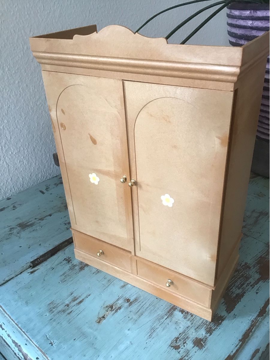 Bambole: Daisy Mary Quant Schrank mit Kleidung und Accessoires – Usato da Birsfelden venduto da rah_8bfj 3