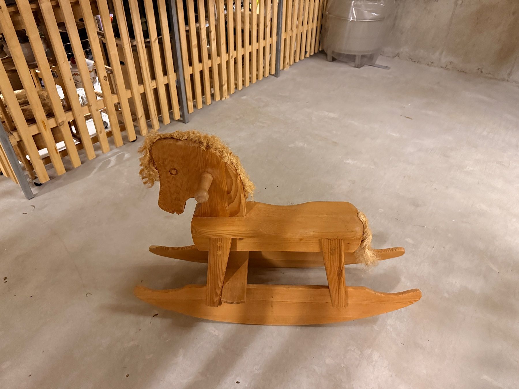 Autre balançoires de jardin: Schaukelpferd – D'occasion à Zuzwil SG par r_le