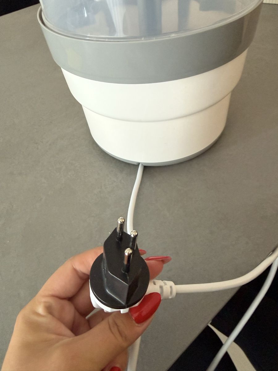 Reer Repas pour bébés: Reer Flaschen Sterilisator – D'occasion à Balgach par emi_d77v 1