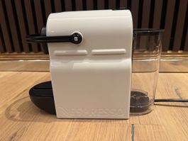 Nespresso Krups Kapselmaschine weiss/beige Typ XN100 