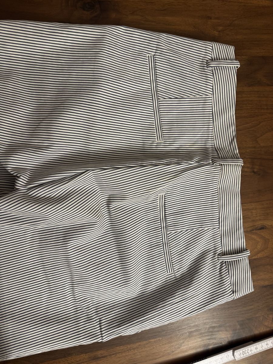 Zara Pantaloni: Zara Streifenhose, Gr. M, Top! – Nuovo (secondo la descrizione) da Zürich venduto da yas_7vdk 4