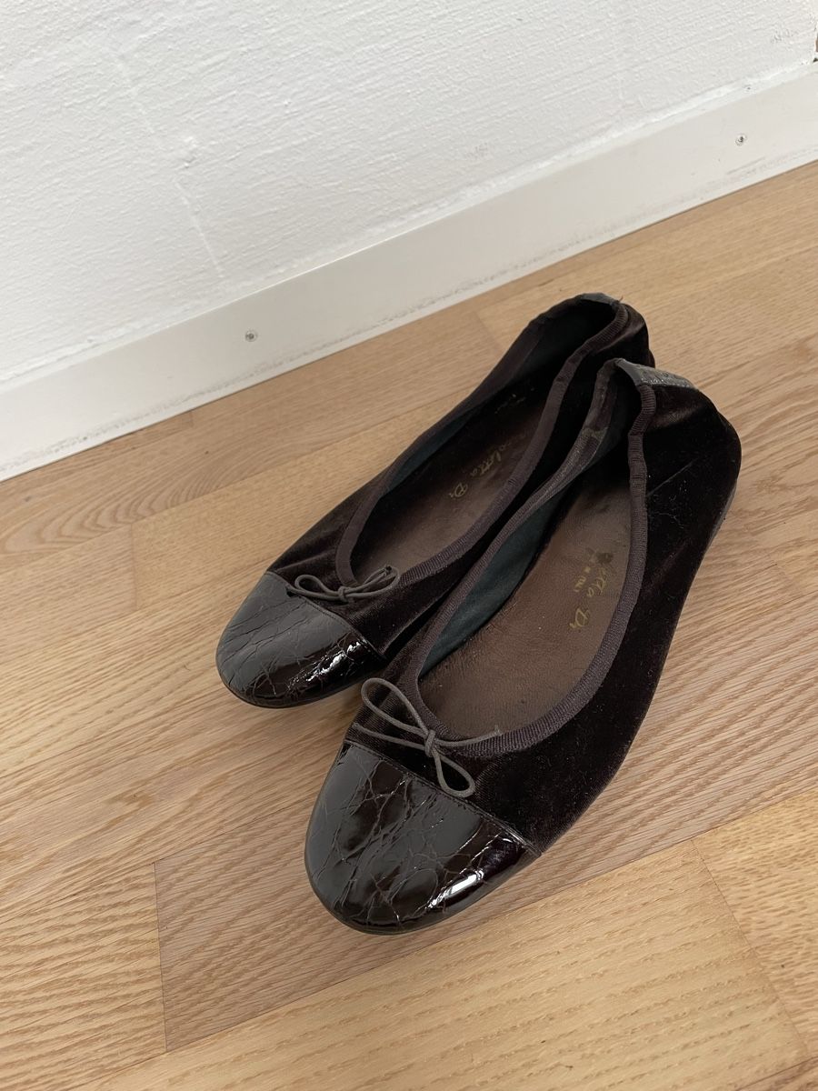 Scarpe da donna: Samt Ballerinas braun Gr. 40 – Usato da Zürich venduto da lil_x7ky