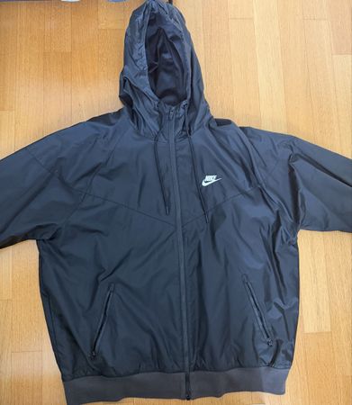 Veste coupe-vent imperméable Nike noir, taille L