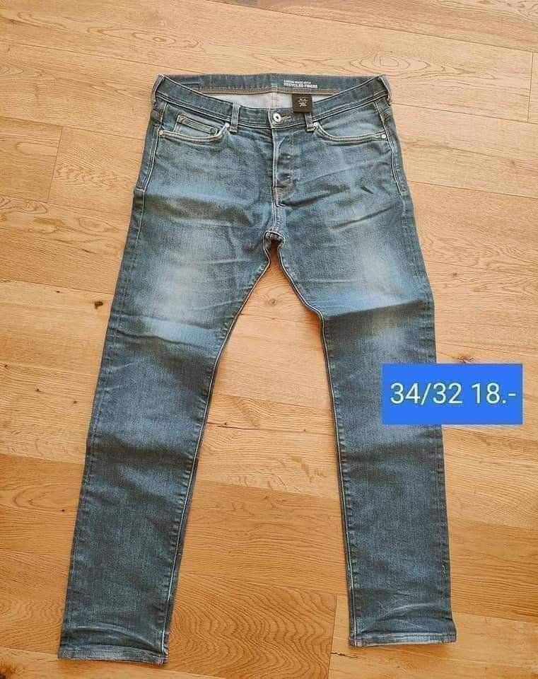 Jeans: Jeans 34/32 – Gebraucht aus Beromünster von aniram90