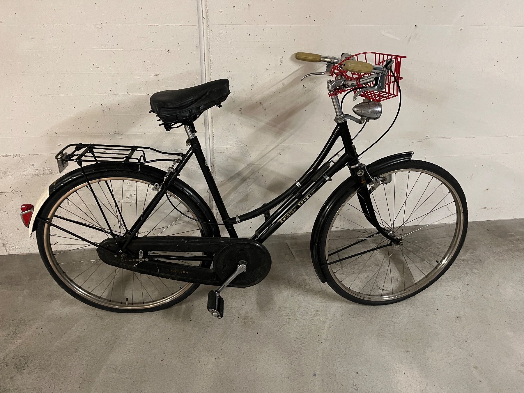 Raleigh Biciclette: damenfahrrad vintage – Usato da oberrieden venduto da pre_yx2h