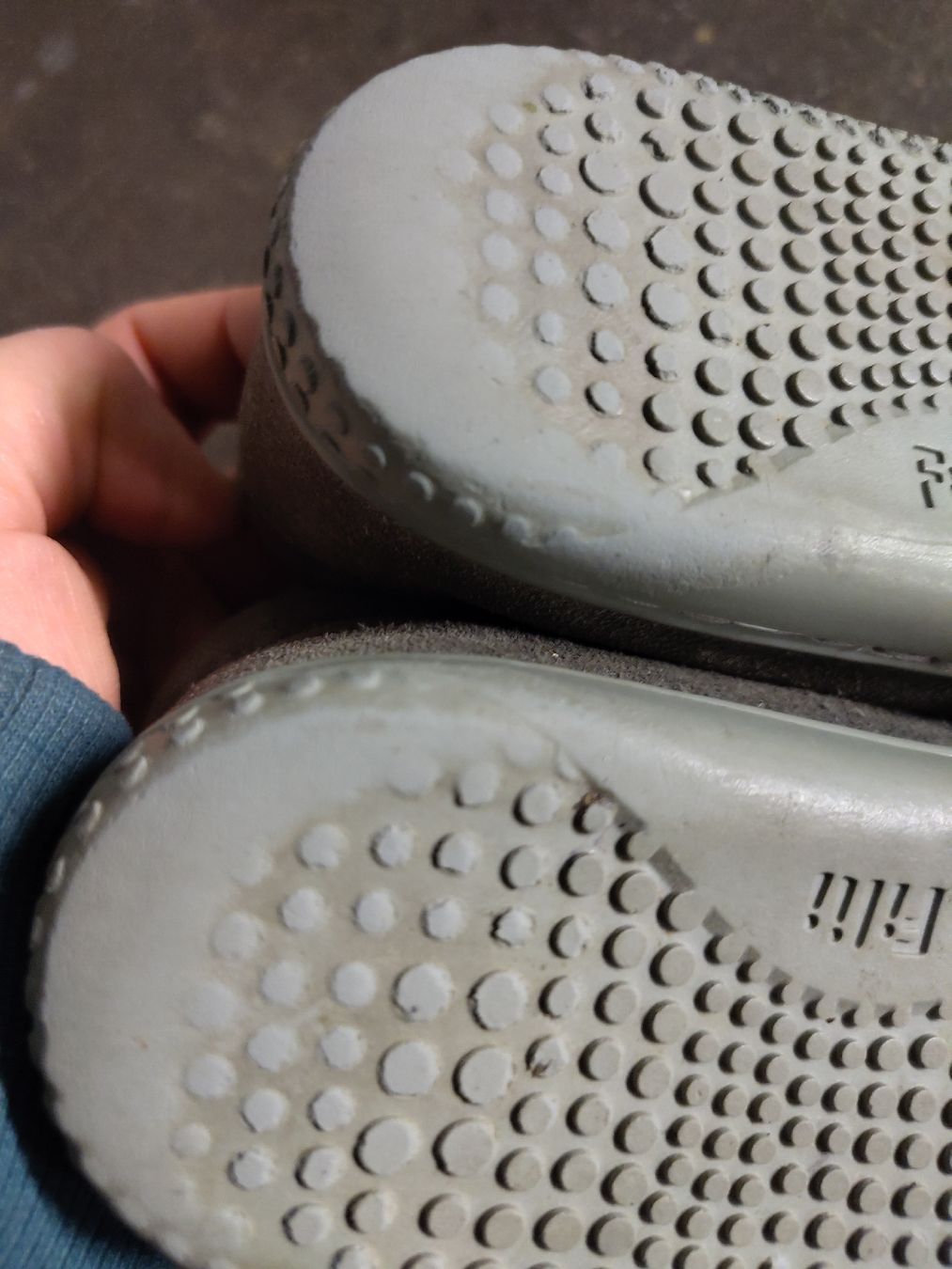 Schuhe für Jungen: Filii Barfussschuhe, grau, Gr. 25 – Gebraucht aus Däniken SO von Lu-Tze 5