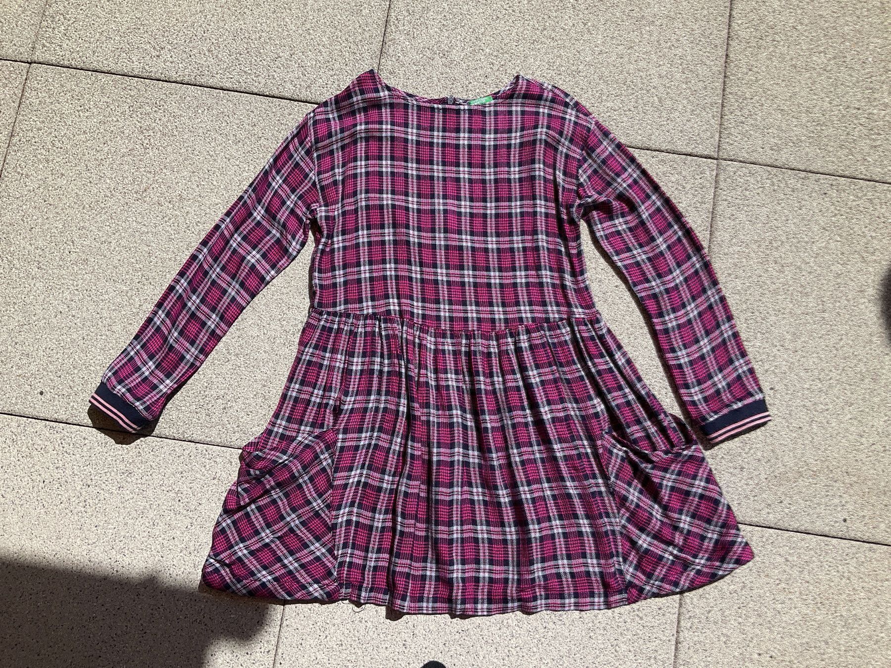 Benetton Kleider & Röcke: Neu!!! Benetton Kleid Gr. 152 – Neu (gemäss Beschreibung) aus Winterthur von aionila