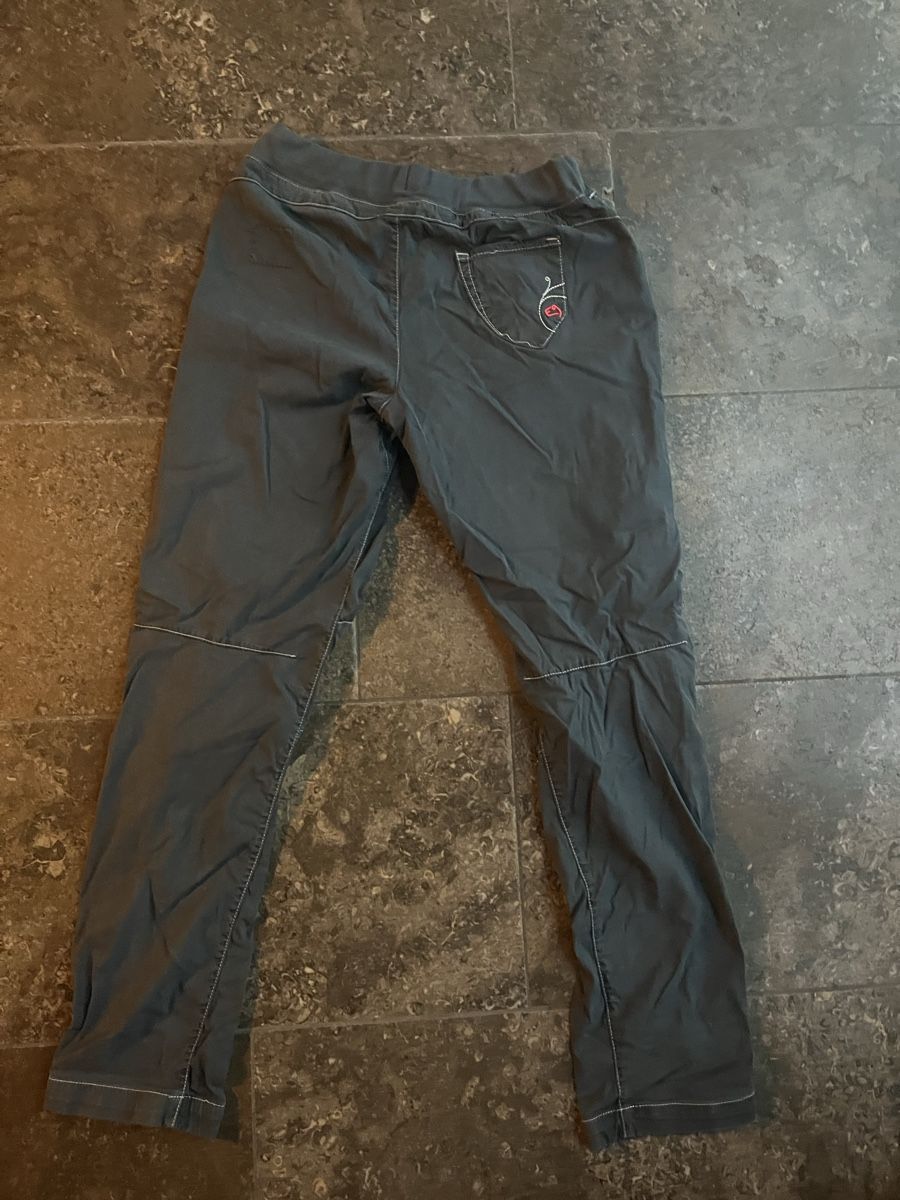 Pantaloni: E9 Boulder Hosen XL – Usato da Gockhausen venduto da Turmfalken 1