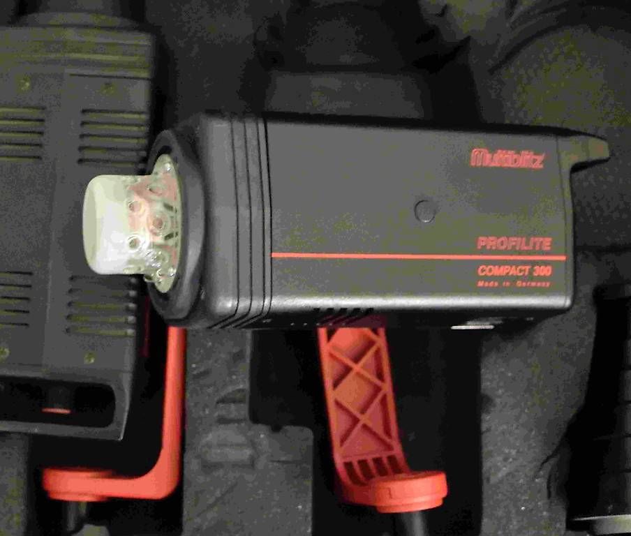 Flash: Multiblitz Lichtanlage Compact 300 – Usato da Jona venduto da BraJon 4