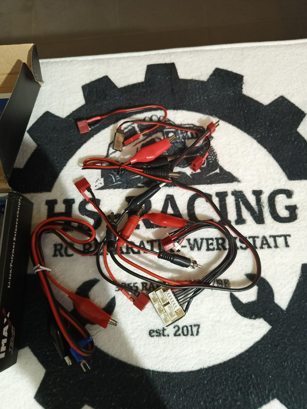 Akkus, Ladegeräte & Netzgeräte: i Max b 6 Ladegerät neu... ohne netzgerät – Neu (gemäss Beschreibung) aus Rapperswil /Be von HS-Racing 1