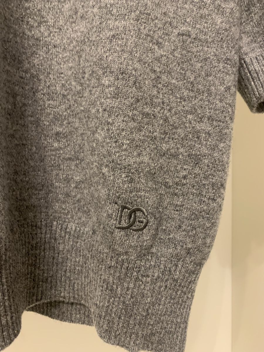 Dolce & Gabbana Pullover & Sweatshirts: Dolce und Gabbana Pulli grau – Neu (gemäss Beschreibung) aus Schaan von irmgarda02 2