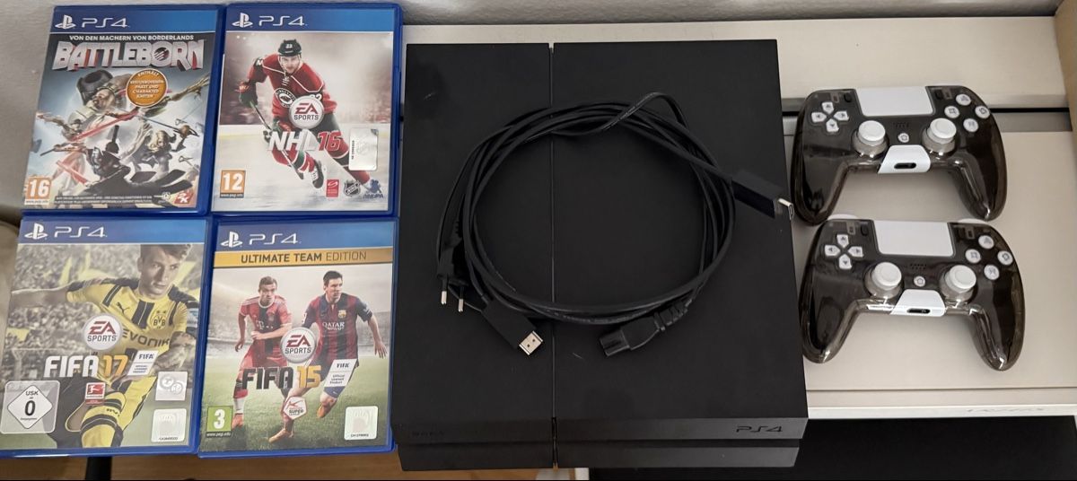 Sony Console: Sony PlayStation 4 (PS4) – Usato da Winterthur venduto da AnEmi7