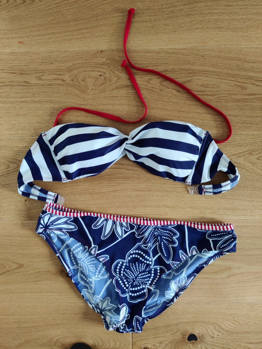 Maillots de bain & Bikinis: Bikini – D'occasion à Basel par vel_w2tr