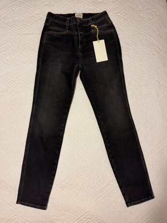Jeans Closed, Grösse 28, dunkelblau, klass. Stil, neu