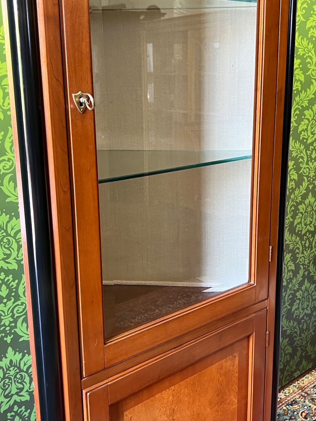 Vetrine: Biedermeier Eckvitrine Eckschrank Vitrine Barock SELVA – Usato da Gemünden venduto da GEUENWALD 4