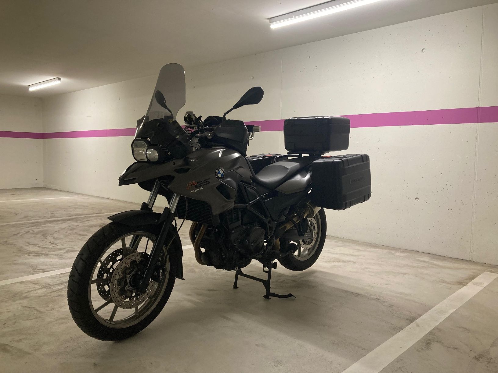 BMW Enduro: BMW F 700 GS ABS – Usato da Rotkreuz venduto da nas_q8sm