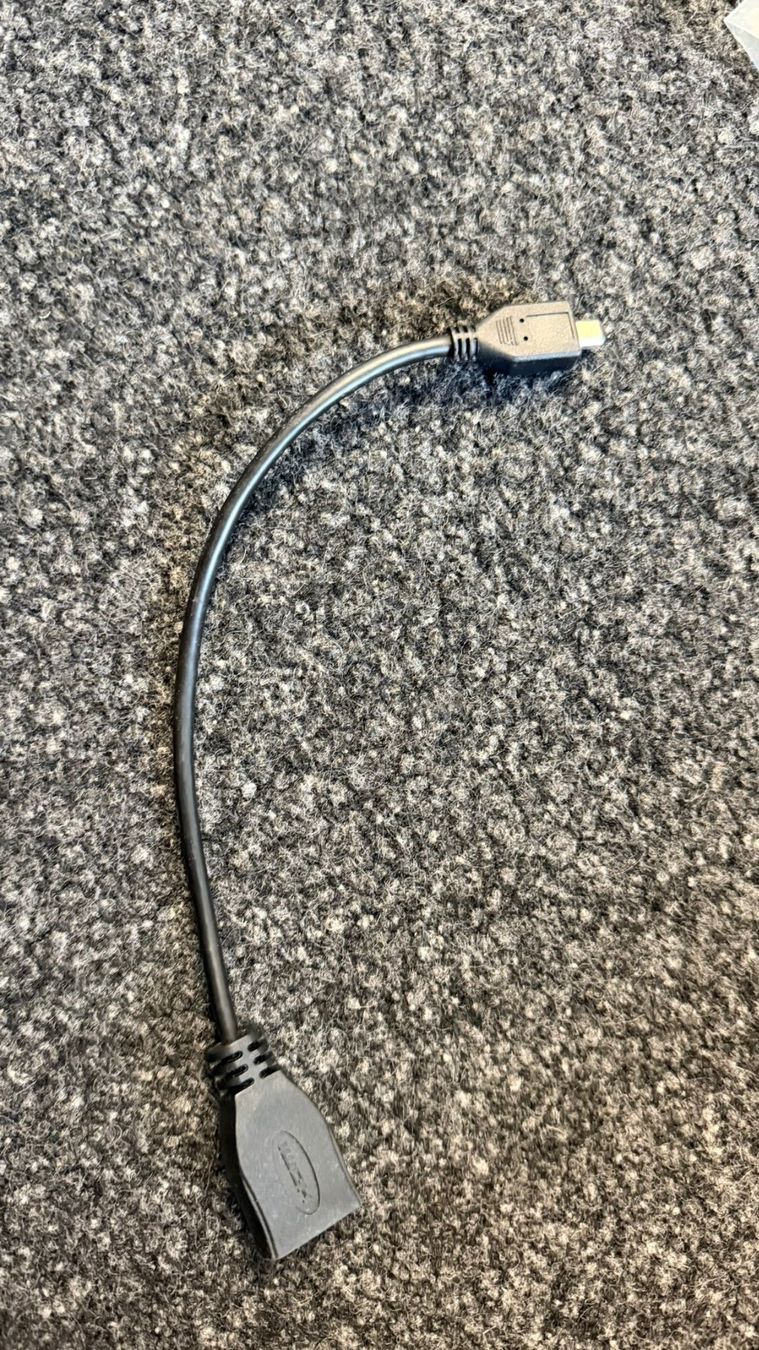 Adattatori: Mini HDMI auf HDMI Adapter – Kabel – Usato da Zürich venduto da Mademoiselle_M