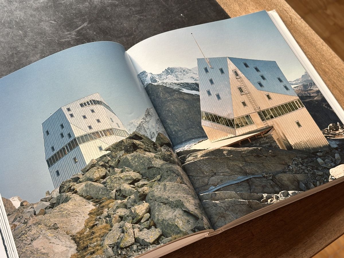 Libri: Neue Monte Rosa Hütte - ETH – Usato da Zürich venduto da milanrohrer 4