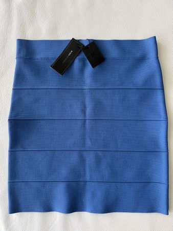 BCBG Max Azria jupe à bandes taille L neuve avec étiquettes
