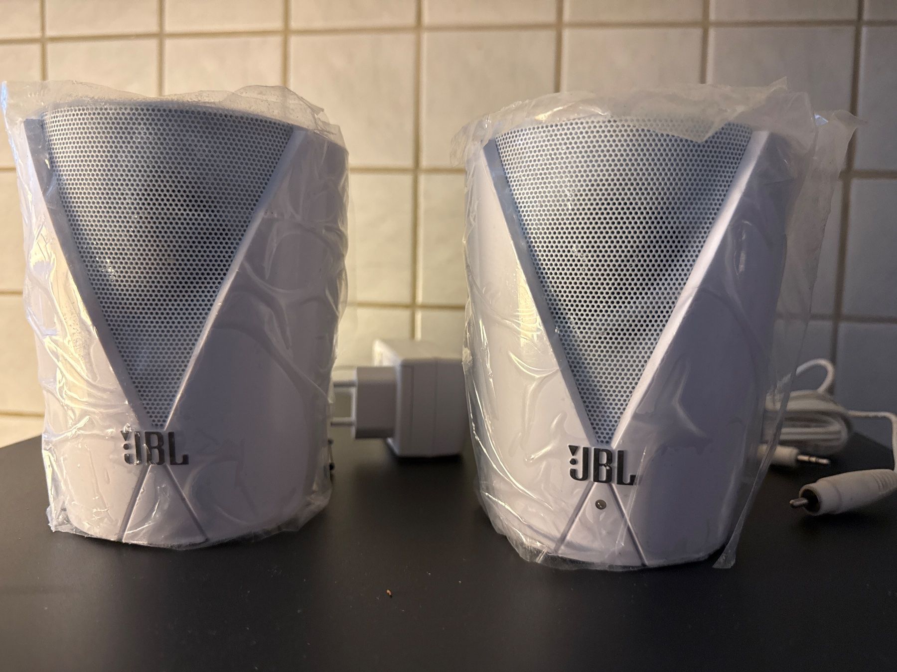 JBL Lautsprecher: Speaker JBL  JEMBE Neuf – Neu (gemäss Beschreibung) aus St imier von sav_bjf9