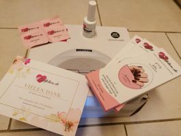 Nagellack, Gellack-Folien, UV-Topcoat, UV/LED-Lampe