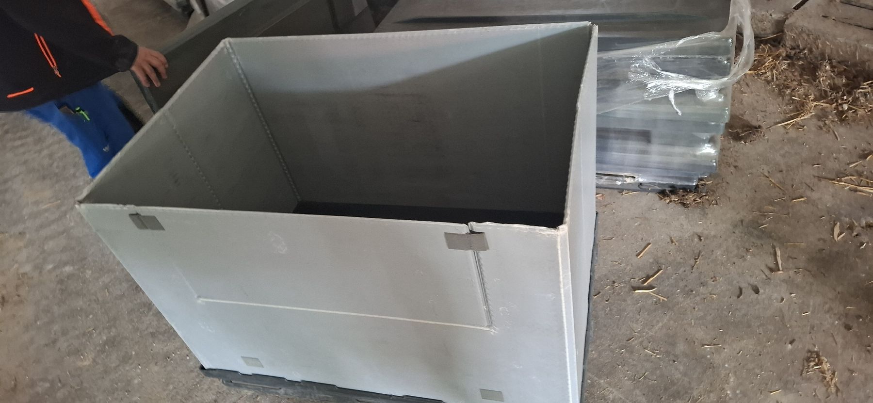 Pallets: Paletten Boxen – Usato da Matzendorf venduto da Kramer7 1