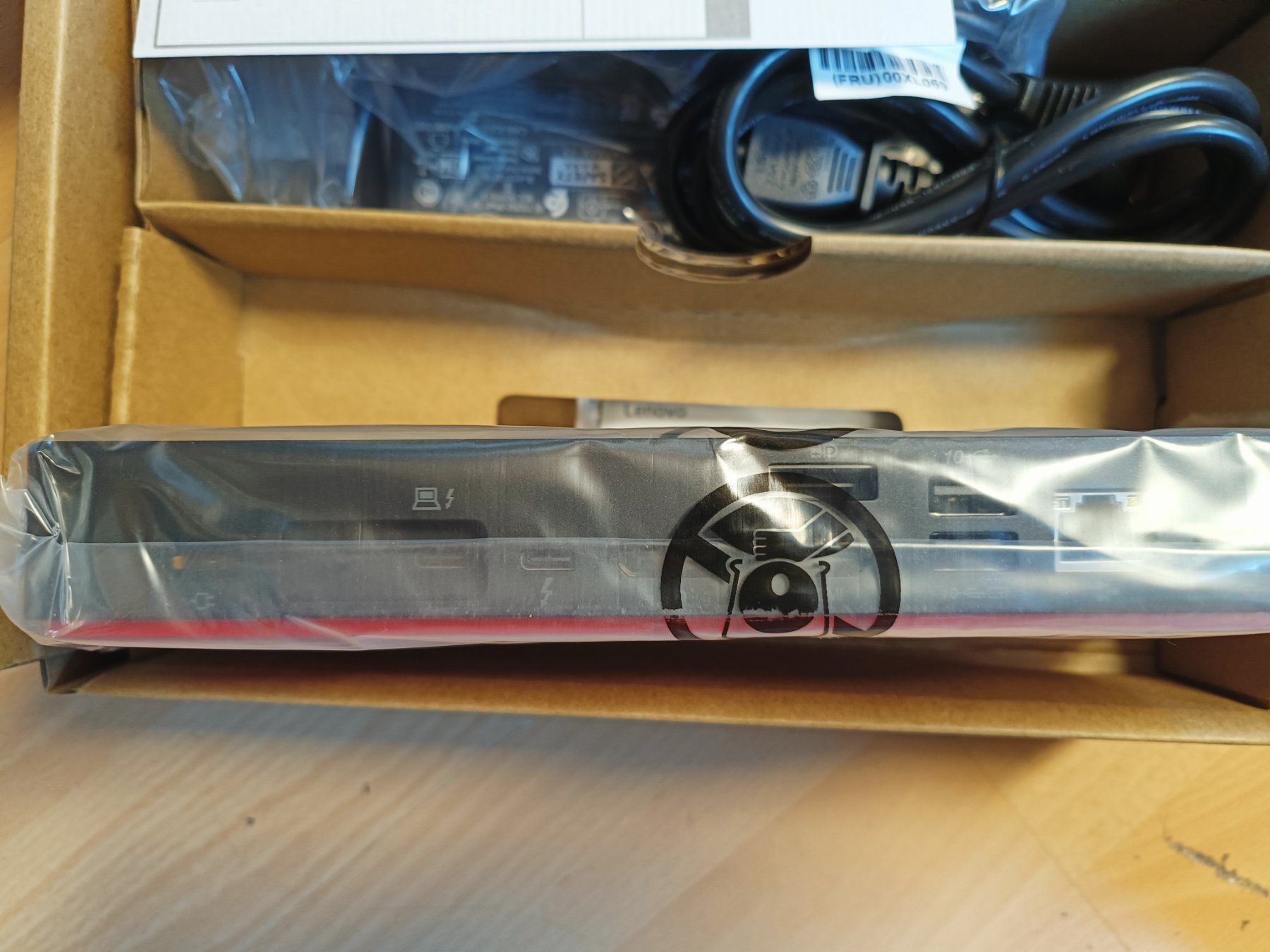 Lenovo Dockingstation: ThinkPad Universal Thunderbolt 4 Dock 40B00135CH – Neu und originalverpackt aus Niederweningen von Twisters 7