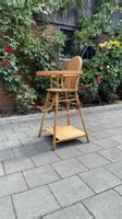 Antiker Kinderhochstuhl Holz mit Tisch und Spielleiste