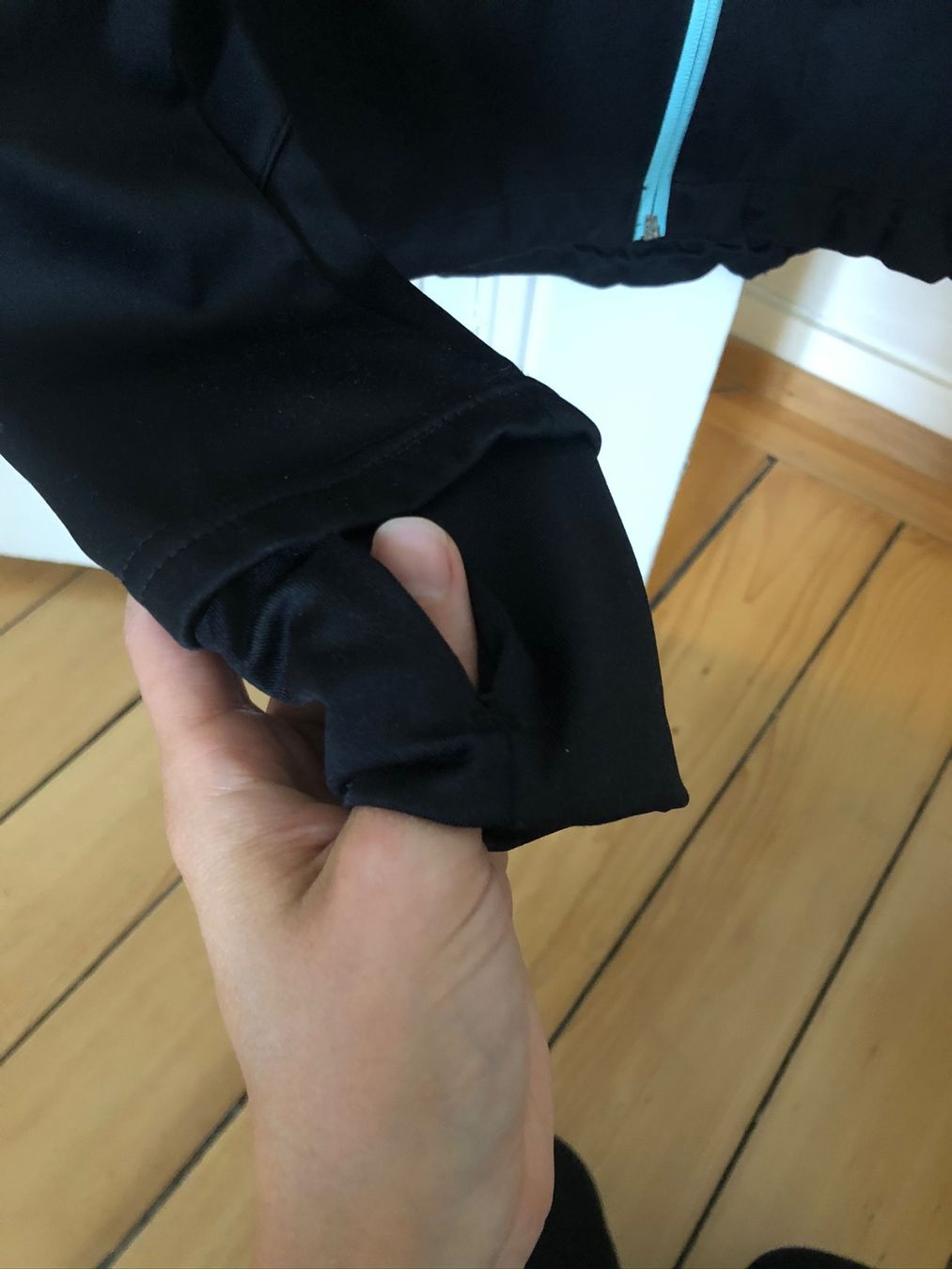 Vestes: Jacke Jogging – D'occasion à Zürich par Chanelle07 1