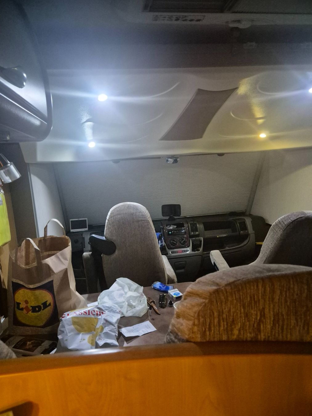 Pilot Veicoli da campeggio: Fiat Ducato Pilote G690 XP Référence – Usato da Essertes venduto da onezoneplay 6