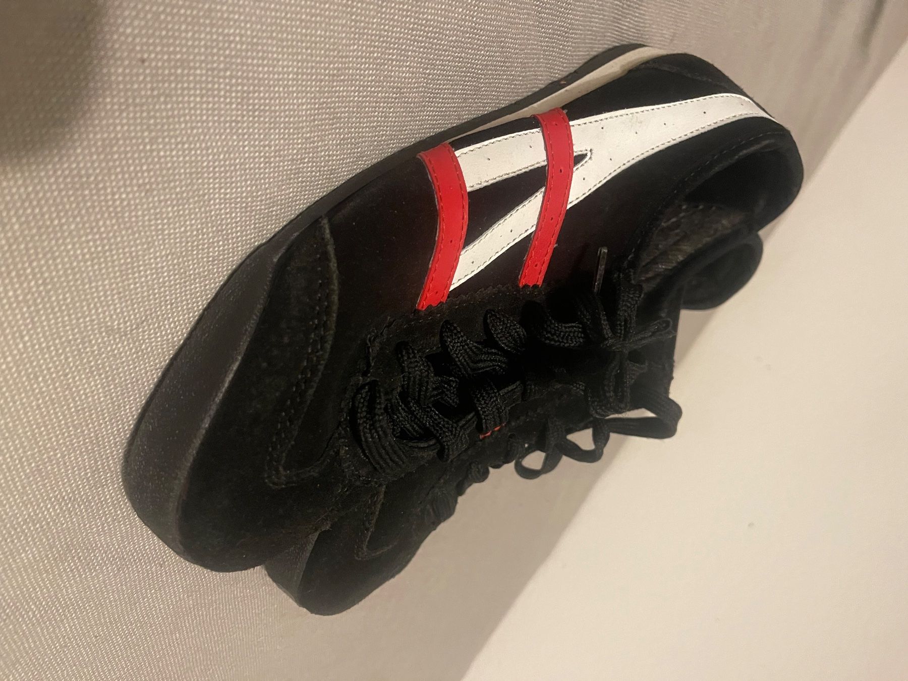 Scarpe da uomo: Sneaker Wildleder wie neu – Usato da Hinterkappelen venduto da simona67 3