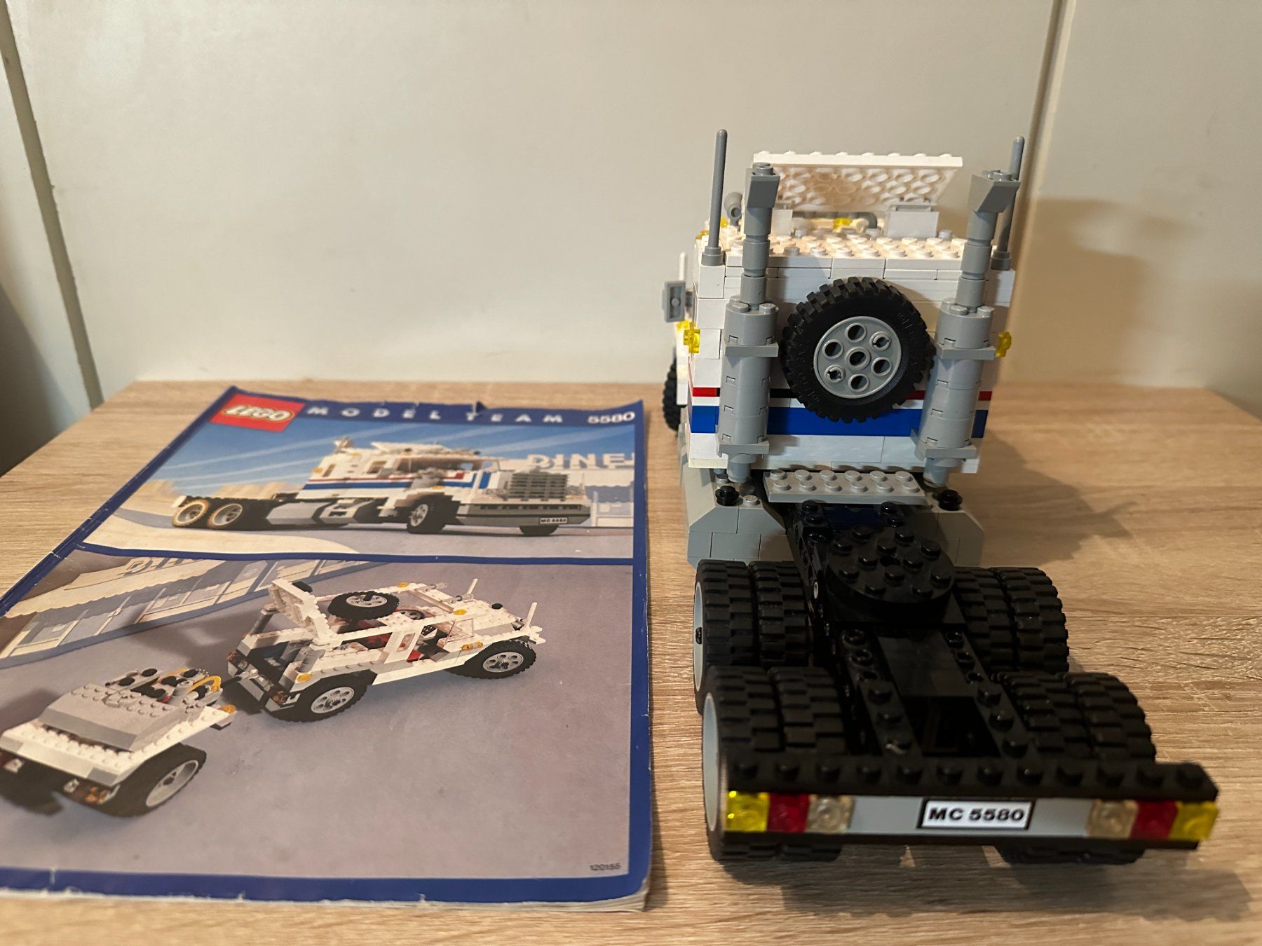 Lego Kit di costruzioni: LEGO 5580 Highway Rig – Usato da Basel venduto da Don-Angel 6