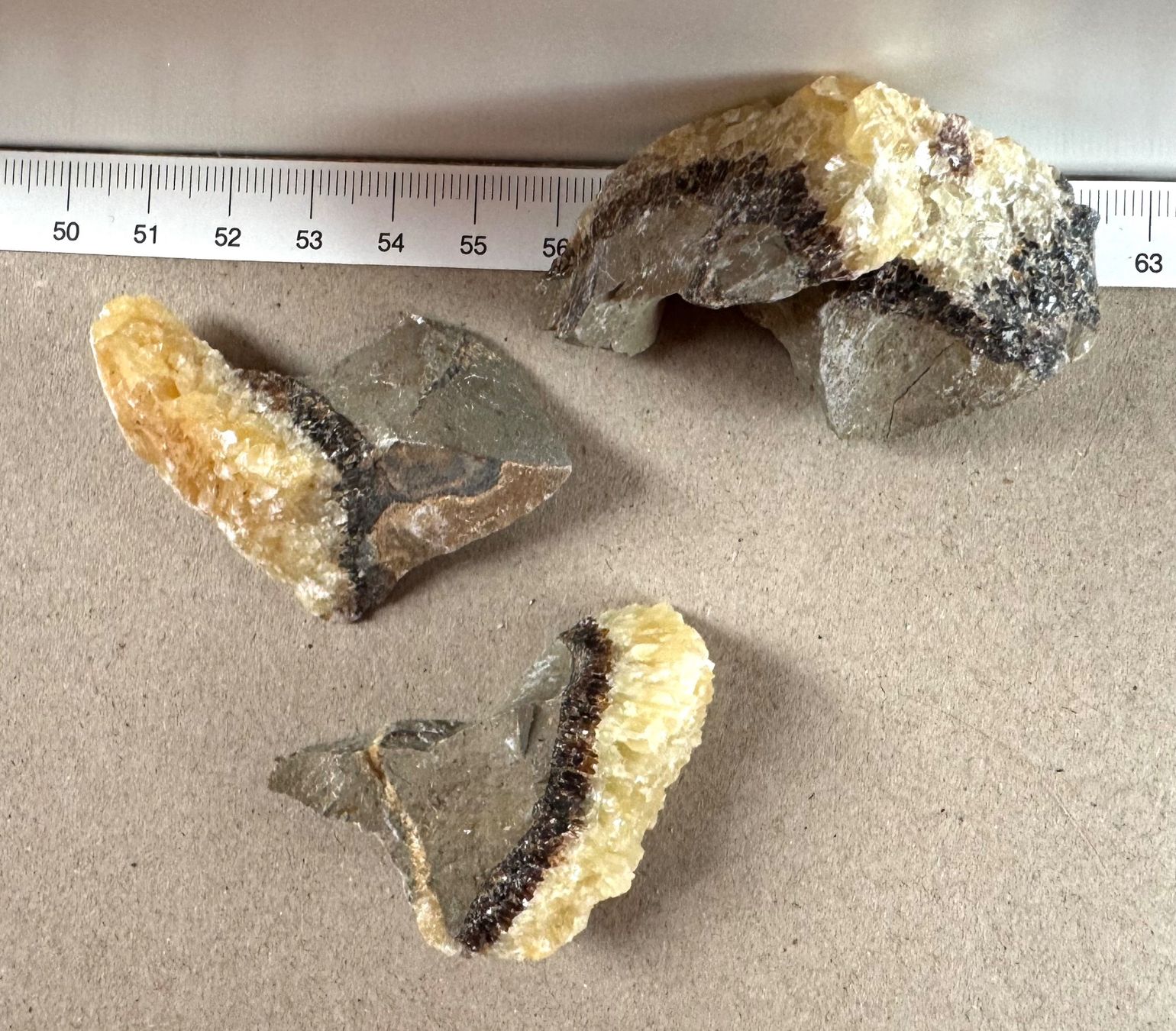 Minerali & Pietre curative: Septerian       Rohsteine aus Madagaskar – Nuovo e nell'imballaggio originale da Leuggern venduto da gemshow 3