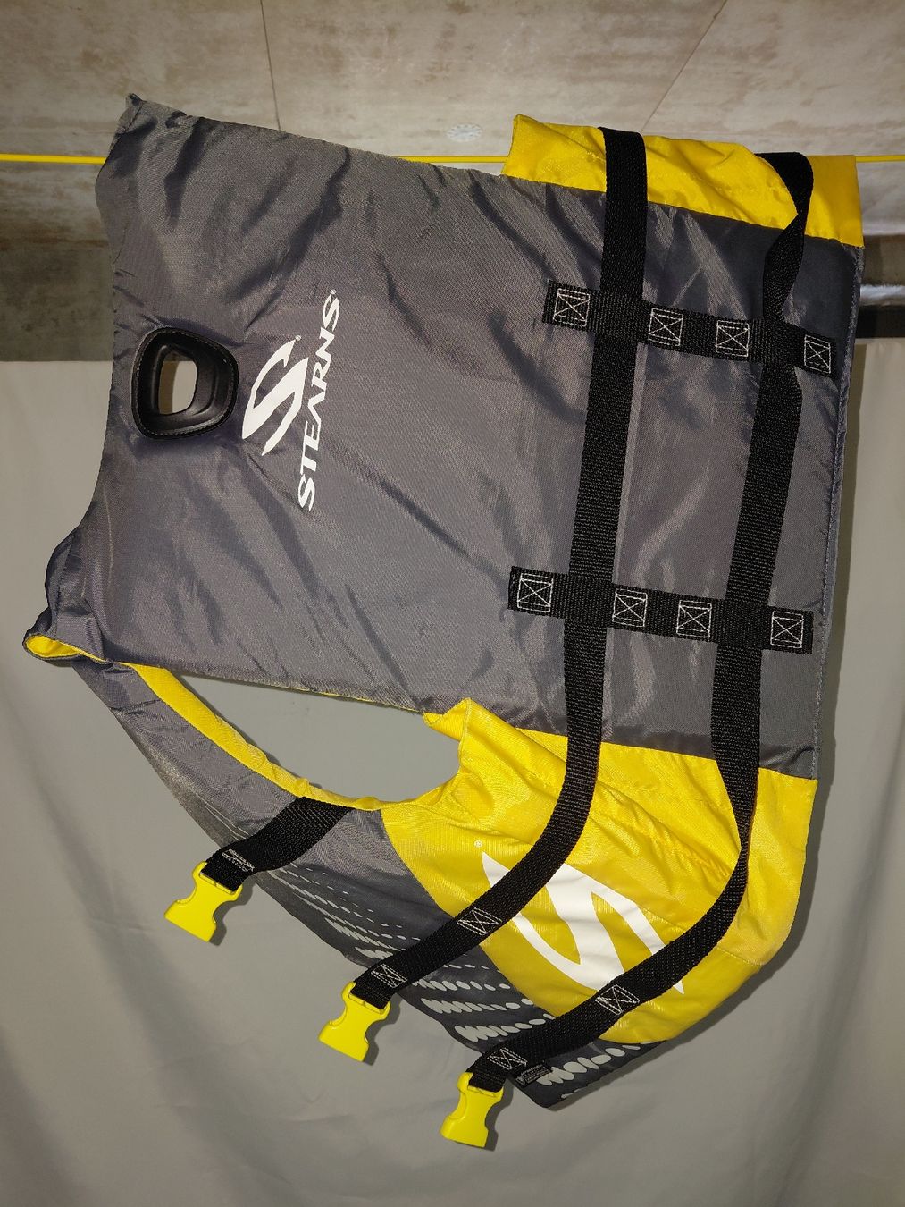 Schwimmwesten: Swimmweste  – Gebraucht aus Thun von bbs_hrz8 2
