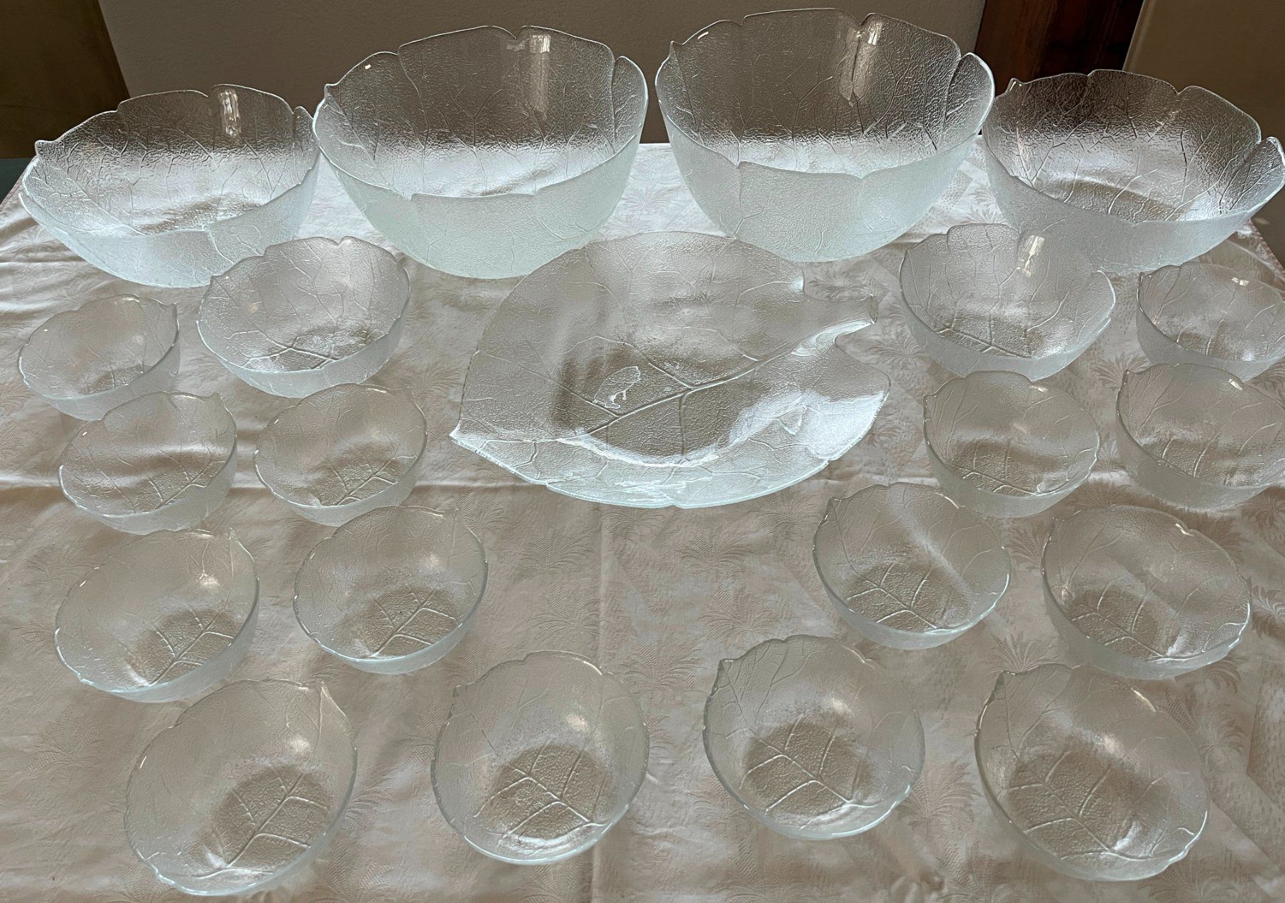 Services de table: Service Glas Dessert – D'occasion à Lützelflüh-Goldb par Fresu8