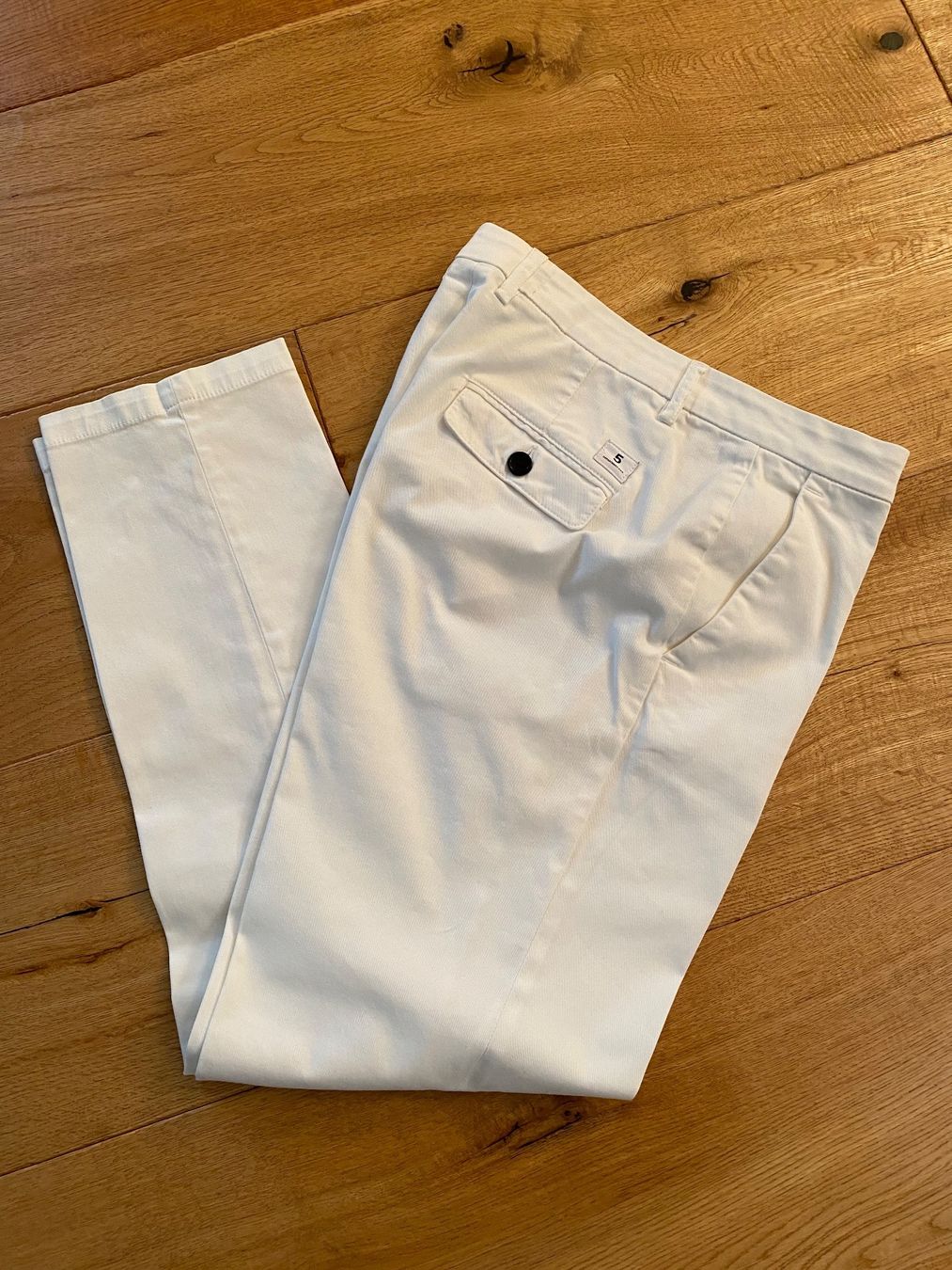 Pantaloni: Hose – Nuovo (secondo la descrizione) da Ittigen venduto da 132465