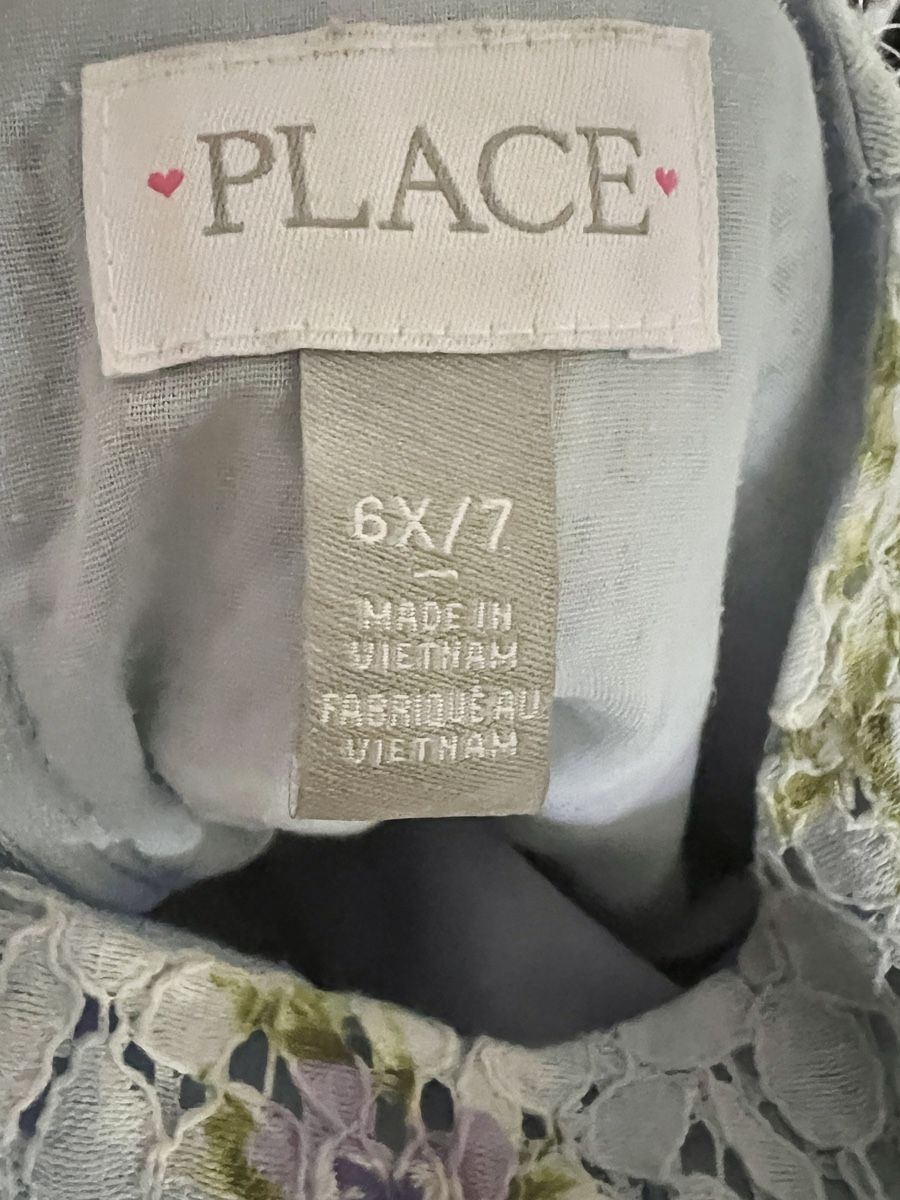 Vestiti & Gonne: Kleid Grösse 6/7 j. Blumenmuster mit Gürtel – Usato da Uetendorf venduto da pink2 4