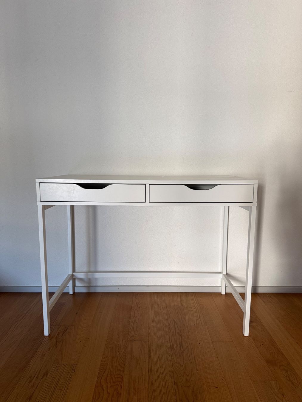Ikea Scrivanie: Schreibtisch IKEA "Alex" – Usato da Zürich venduto da dor_bri98