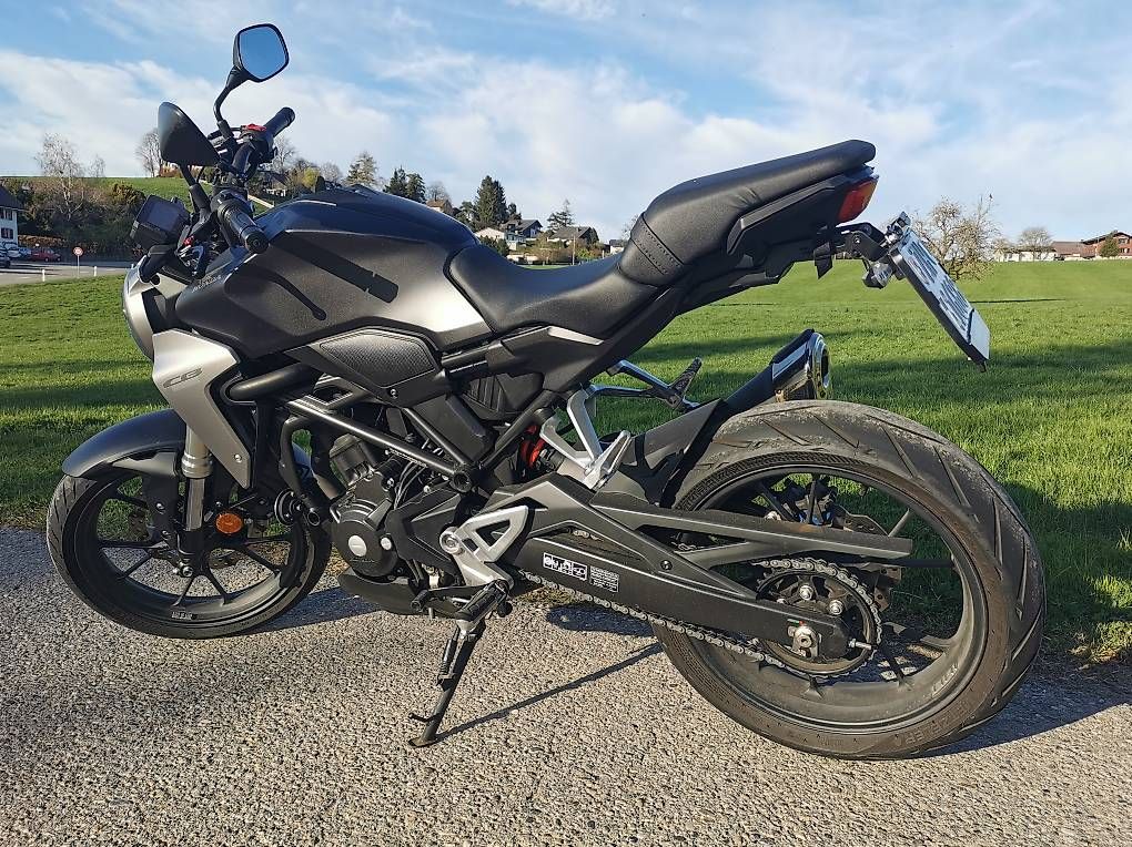 Strasse: HONDA CBR 300 – Gebraucht aus Uerzlikon von schneeschue 2