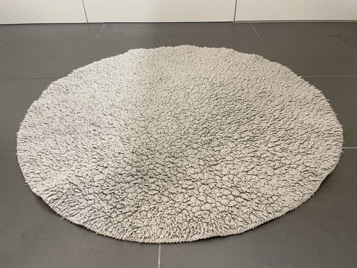 Teppiche: Runder Badteppich 70cm  – Gebraucht aus Thalwil von Andieg 2